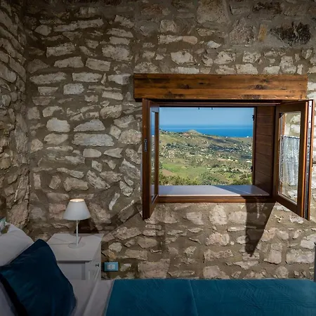 Villa Stone Walls With Jacuzzi Castellammare del Golfo
