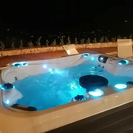 Stone Walls With Jacuzzi